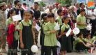 بالفيديو.. عدن تبعث للعالم رسالة سلام من تحت الركام