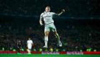 بالفيديو.. كروس يسجل أول أهدافه الأوروبية مع الريال