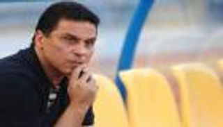 "العنصرية" تطارد مدرب الأهلي المصري بسبب "اللهجة"