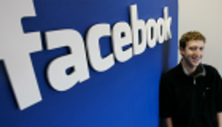 مارك "يتفلسف": فيس بوك حصن واقٍ ضد انعزالية العالم