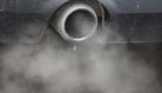 إياكم أن تسيروا في لندن بسياراتكم المصنوعة قبل 2006