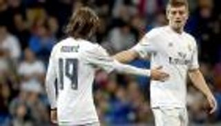 تجاهل كروس ومودريتش يشعل الغضب المدريدي ضد أربيلوا