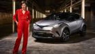 شاهد... بطلة "رزيدنت إيفل" في إعلان تويوتا الجديد