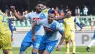 نابولي يصعد لوصافة الدوري الإيطالي مؤقتا 