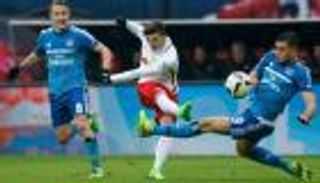 لايبزيج يواصل انفراده بوصافة البوندسليجا 