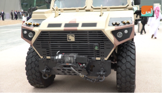 آلية عسكرية إماراتية للمهمات الخاصة مزودة بحماية من الألغام