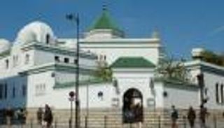 الجزائر تقاطع "إسلام فرنسا"