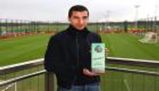 فيرجسون رفض ضم مختاريان لليونايتد في 2010