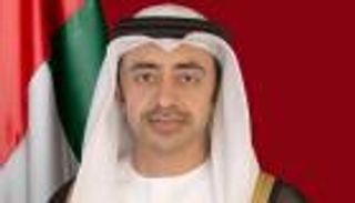 عبد الله بن زايد وستولتنبرغ يبحثان تعزيز العلاقات بين الإمارات والناتو