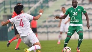 نانا بوكر لاعب الشباب الإماراتي