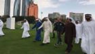 منصور بن زايد يشهد تدريبات مانشستر سيتي