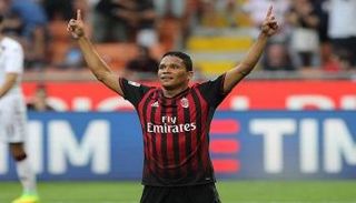 باكا لاعب ميلان