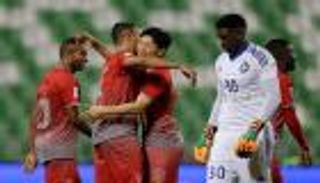 لخويا يهزم السيلية ويستعيد صدارة الدوري القطري