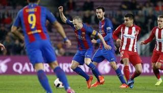 أتلتيكو وبرشلونة - صورة أرشيفية