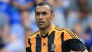 المحمدي ينصح مدربه بالأكل للتأقلم في إنجلترا