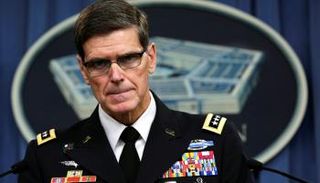 قائد القوات الأمريكية بالشرق الأوسط جوزف فوتيل