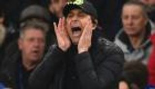 صحيفة إنجليزية تحذر كونتي من الفوز بـ"البريميير ليج"