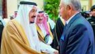 العاهل السعودي يصل ماليزيا في مستهل "دبلوماسية التوجه للشرق"