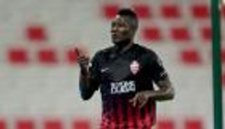 جيان يزيد ورطة الأهلي المبكرة أمام لوكومتيف