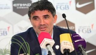 مدرب العين زوران 