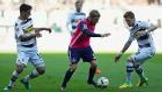 مواجهة جلادباخ "المتألق" فأل خير لهامبورج "المتذبذب"