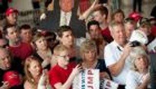 انتفاضة تأييد لترامب في مواجهة معارضيه