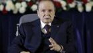 حزب بوتفليقة ينفي تدهور صحته رغم تأجيل زيارة ميركل