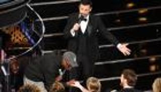 مقدم حفل الأوسكار لترامب: هل أنت مستيقظ؟