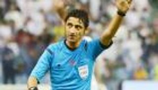 طاقم تحكيم أسترالي للقاء بونيودكور والعين في دوري الأبطال