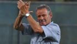 عدو المدربين يستقيل من تدريب باليرمو بعد 15 عاماً