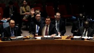 المندوب الروسي خلال الجلسة