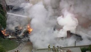 صورة من الحادث الذي أودى بحياة 4 أشخاص