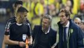 صحف مدريد تبرئ الريال بعد اتهامه برشوة حكم مباراة فياريال