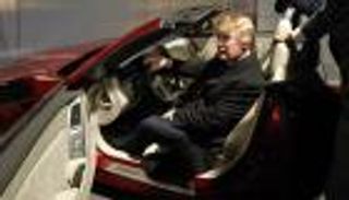 بالصور .. سيارة ترامب "الفيراري" للبيع