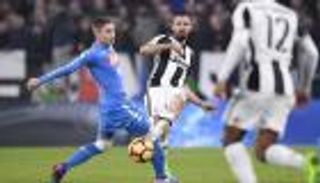 رئيس بلدية نابولي يعلق على فوز يوفنتوس المثير للجدل