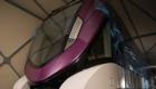 بالصور.. وصول أولى عربات قطار المسار البنفسجي للرياض