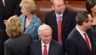 وزير العدل الأمريكي.. هل يصبح ثاني ضحية لروسيا بإدارة ترامب؟