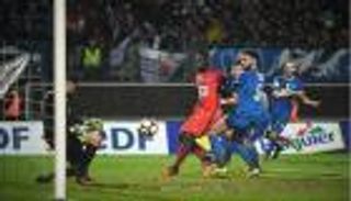 سان جيرمان يتأهل لربع نهائي الكأس