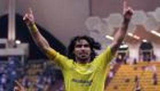 حسين عبد الغني يكشف موقفه من اعتزال الكرة