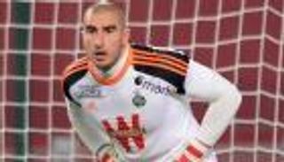 صراع إنجليزي لضم حارس فرنسي مغمور