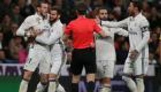 بيل يعتذر عن طرده أمام لاس بالماس