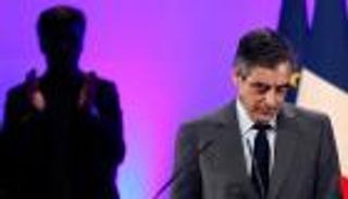 أنصار فيون يقفزون من مركبه "الغارق"..وجوبيه يتأهب لوراثته