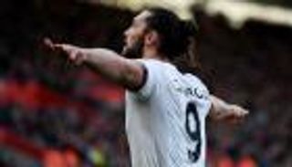 وست هام يكشف سبب رفض انتقال كارول إلى الصين