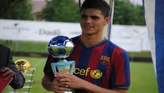 إيكاردي بقميص برشلونة