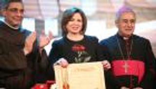 بالصور.. إلهام شاهين ومنة شلبي أحسن ممثلتين بـ"الكاثوليكي"