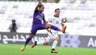 عموري ومطر يقودان العين والوحدة للفوز في دوري الإمارات