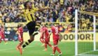 ثنائية ليفركوزن تمنح أوباميانج رقما فريدا في مسيرته