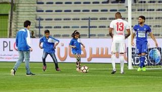 خلال مشاركة الأطفال في إحدى المباريات