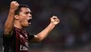 باكا يرد على تقارير رحيله عن ميلان