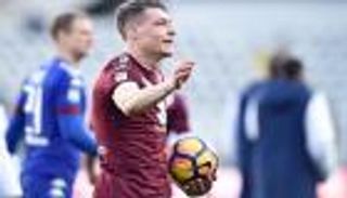 بيلوتي يسجل "هاتريك" في 8 دقائق بالدوري الإيطالي